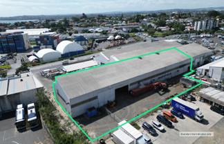 CBRE | Warehouse with Yard & Dual Gantry