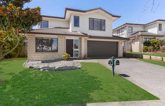 12 Valderama Drive, Flat Bush