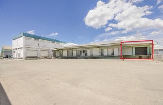 Workshop with amenities