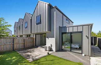 5/312 Worcester Street, Linwood