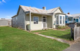 16 Argyle Street, Balclutha