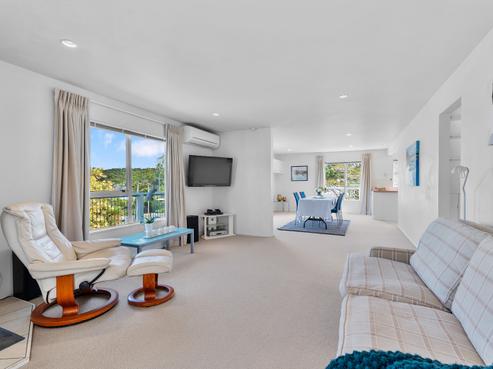 10 Moa Avenue, Oneroa