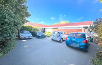84B Racecourse Road, Sockburn