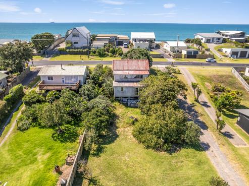 232 Pukehina Parade, Pukehina