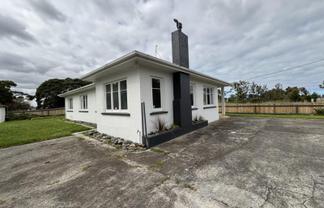 33 Burns Street, Tawhero