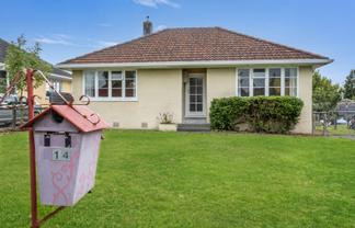 614 Featherston Street, Roslyn