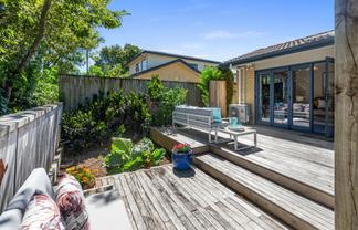 17E Watson Avenue, Sandringham