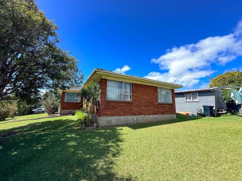 4 Staverton Crescent, Mangere