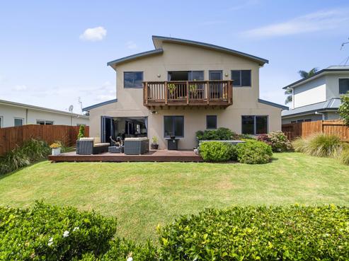91 Solomon Street, Brookfield