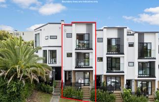 11/32 Karori Crescent, Orakei