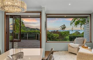 247 Broomfields Road, Whitford