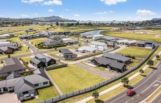 2 Norma way, Whitianga