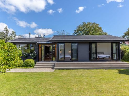 14 Wood Street, Greytown