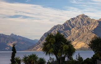 17 Parry Crescent, Lake Hawea