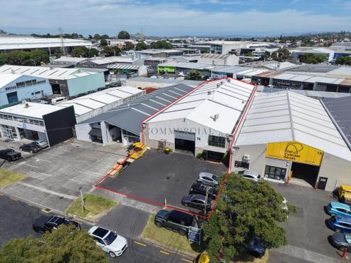 16 Olive Road, Penrose