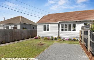25 Gould Crescent, Woolston