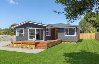 9 Lyttle Way, Featherston