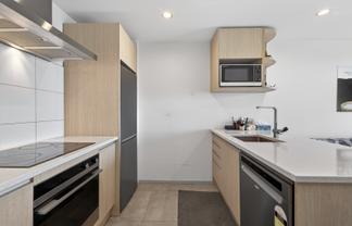 7/376 Worcester Street, Linwood