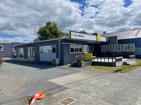 3 The Centre, Waipu