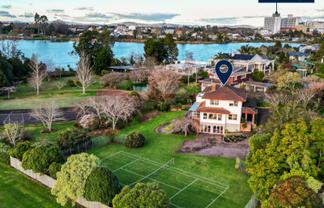 148 Lake Crescent, Hamilton Lake