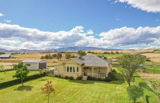 677 Springvale Road, Alexandra