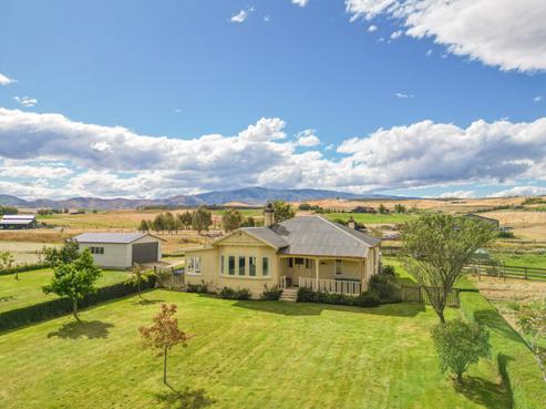 677 Springvale Road, Alexandra