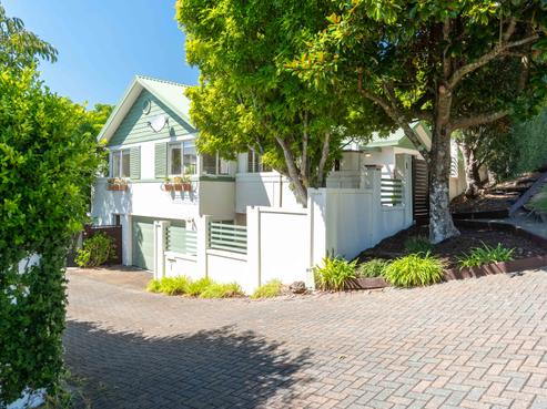 1 Alfred Street, Northcote Point