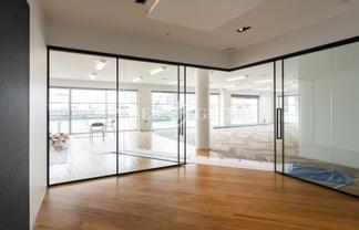 PREMIUM PRINCES WHALF 262M² OFFICE
