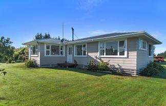 374 Riverside Road, Okuku