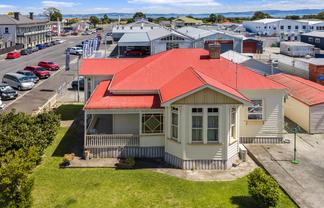 207 Richmond Street, Thames