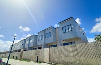 12 Aumarire Lane, Favona