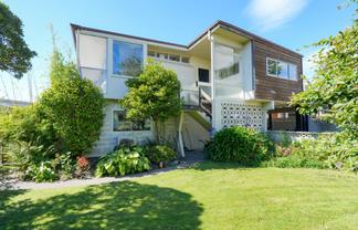 111 Russel Street, Gladstone