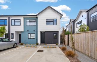 17/15 Brook Street, Waiwhetu