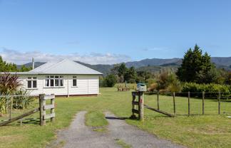 41 Boundary Road, Featherston