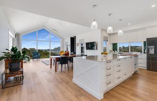 17 Azimuth Road, Tairua