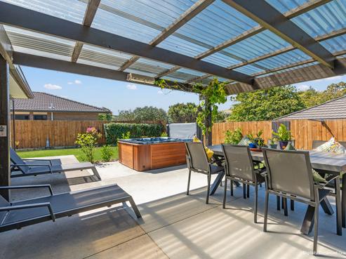 35 Cabeleigh Drive, Helensville