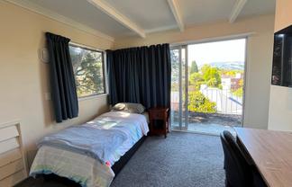 2/35/Room 4 Heriot Row, Dunedin Central
