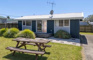 40 Athenree Road, Athenree