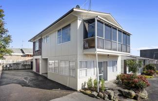 12F Radnor Street, Hamilton Central