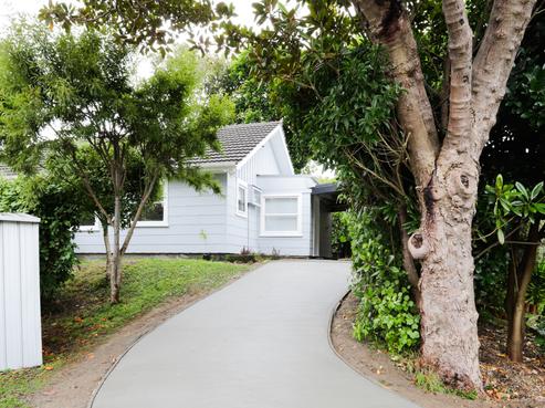 33 Horopito Road, Waikanae