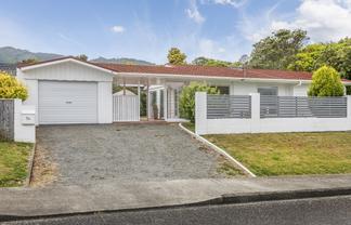 1A Nikau Road, Waikanae