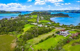 252 Ridge Road, Mahurangi East