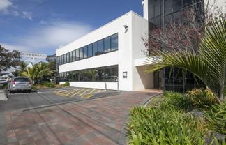 Modern Penrose Office | 156 m2