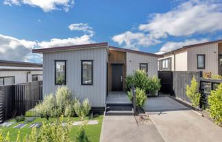 18 Canna Street, Flat Bush