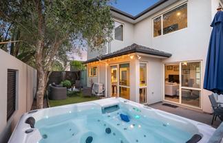 4A Birkley Road, Bayswater