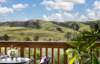 17 Empressa Heights, Helensville