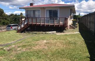 11 Poto Street, Te Atatu South