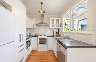 11 Tripoli Street, Onekawa