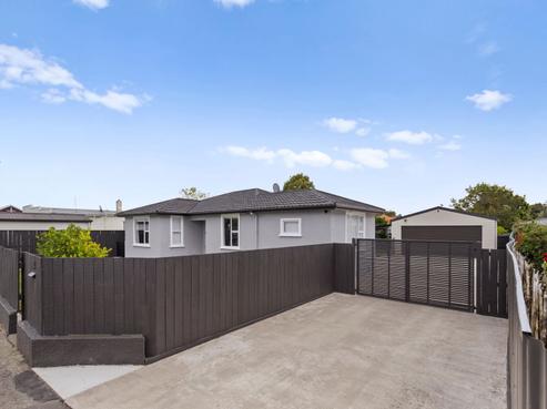 87 Ferguson Street, West End