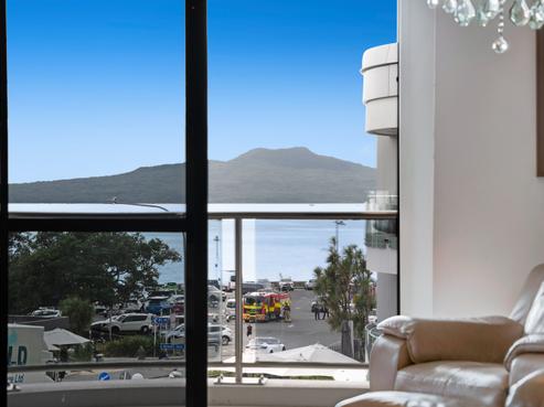 1/5B The Promenade, Takapuna